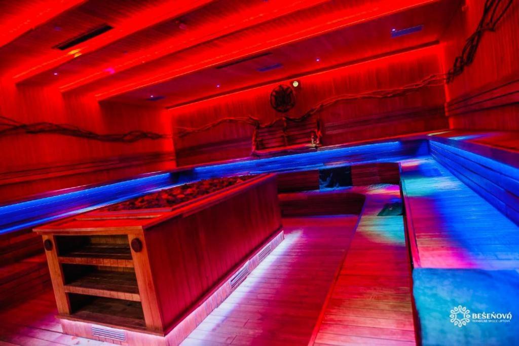 Apartman Sienna Bešeňová Esterno foto