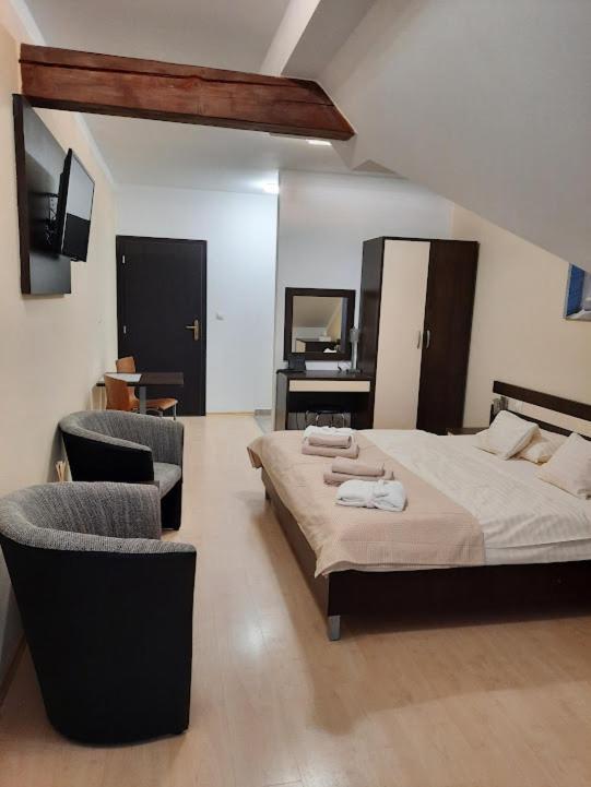 Apartman Sienna Bešeňová Esterno foto